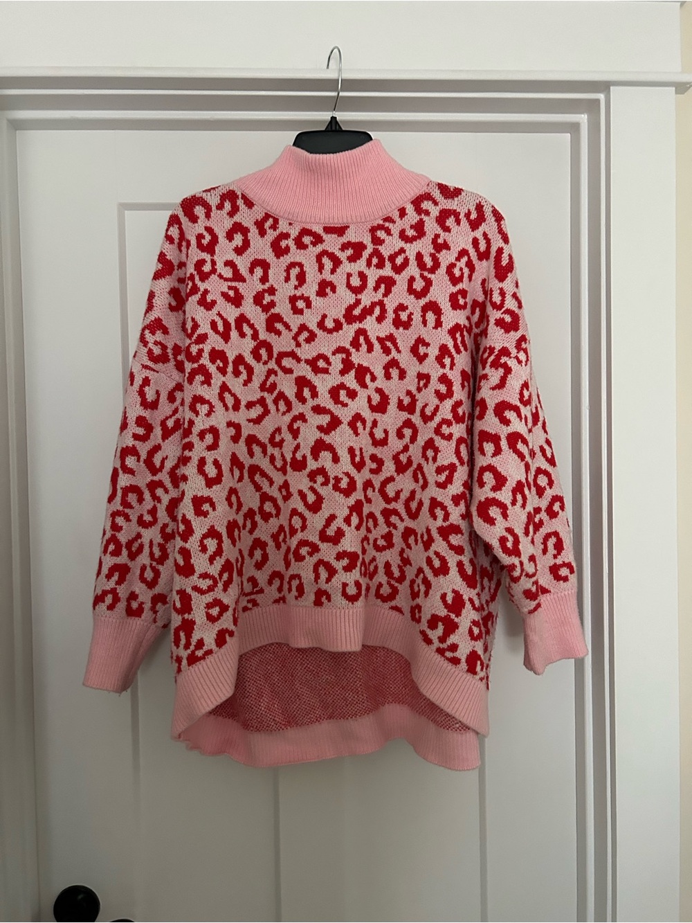 crown & ivy Pink and Red Leopard Print Turtleneck Sweater